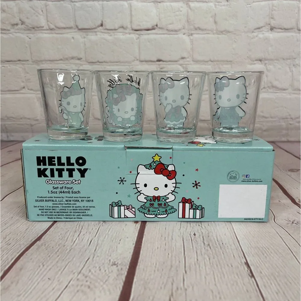 Hello Kitty Set Of Four Shot Glassware Set 1.5 Oz Each